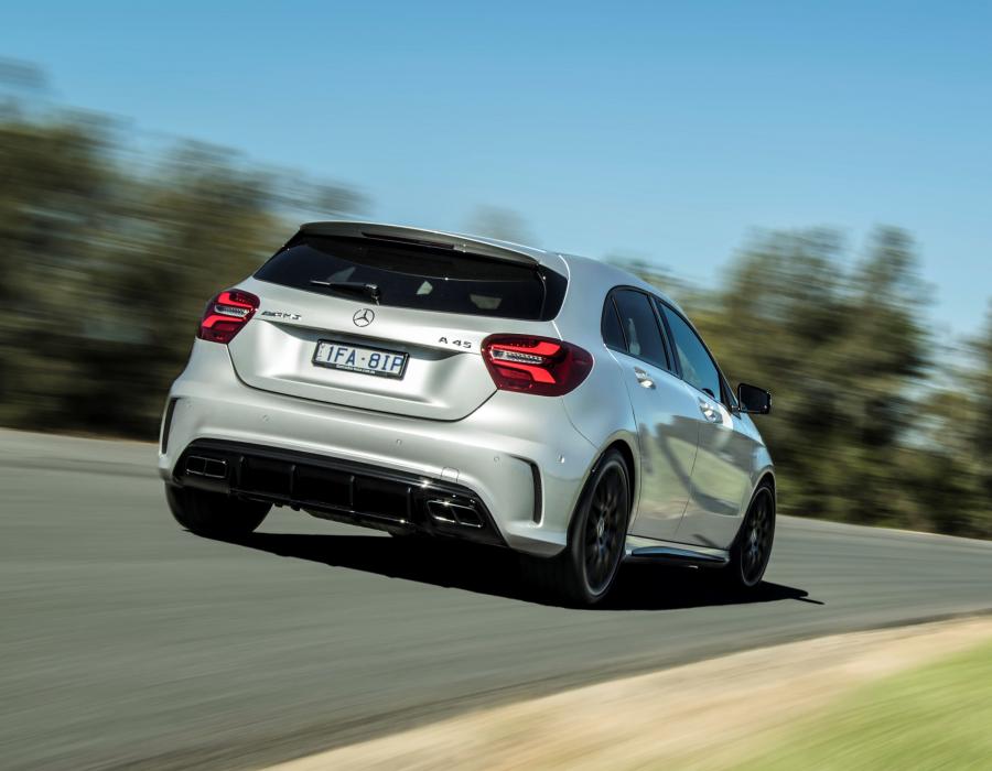  Mercedes-AMG A45 4Matic 2016 года  (AU) (фото 27 из 30)